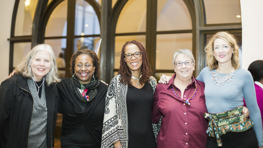 feature-group-of-women-at-session2016